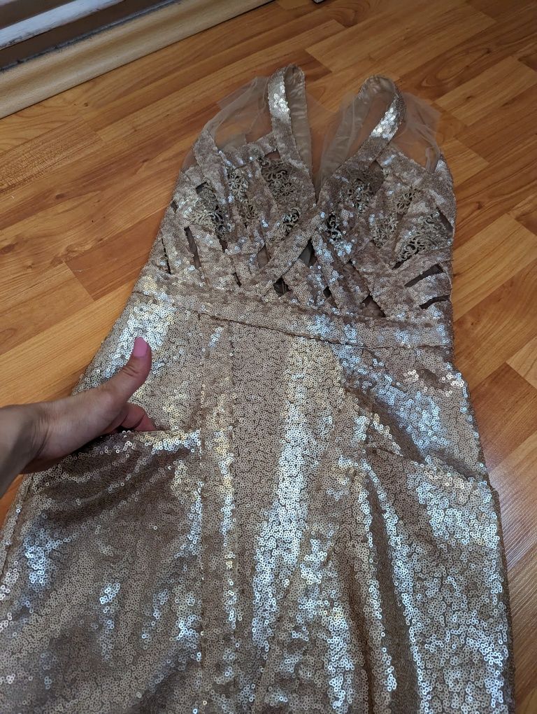 Rochie elegantă făcută pe comandă, mărime S