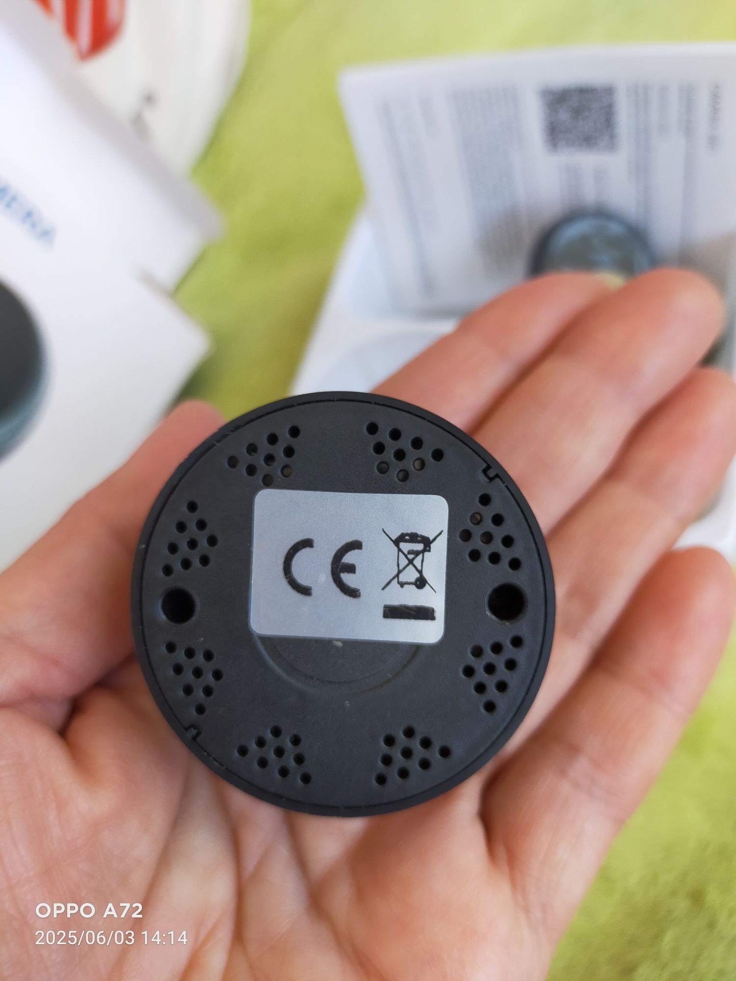 Продам wifi микро видеокамеру. Новая не пользованная.