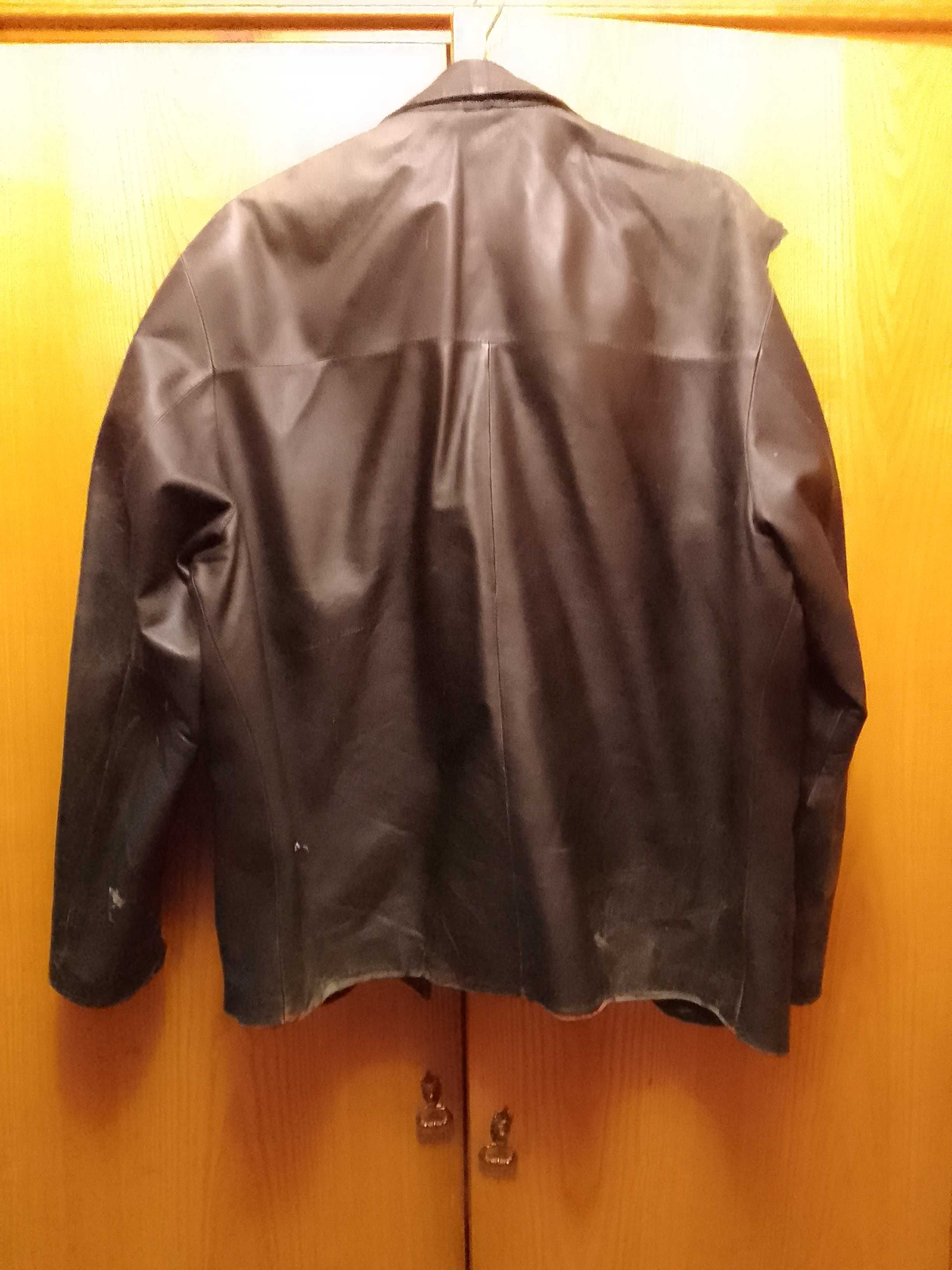 Куртка  мужская из натуральной кожи разм.52 с дефектом на плече