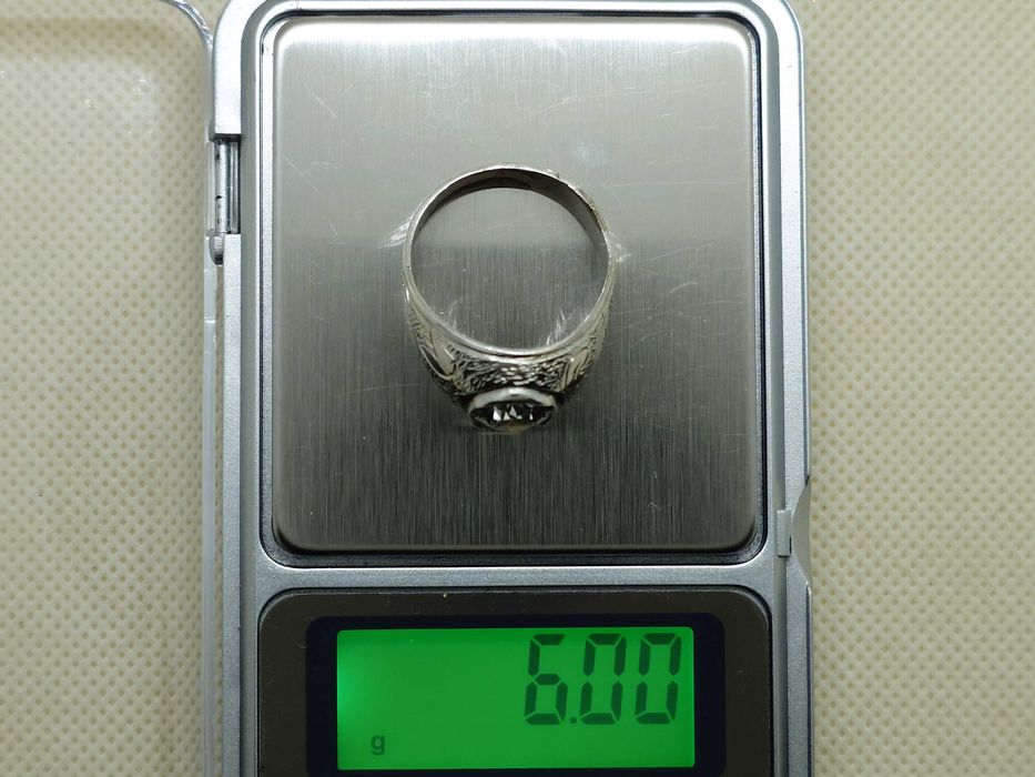 Inel din argint cu goshenit natural