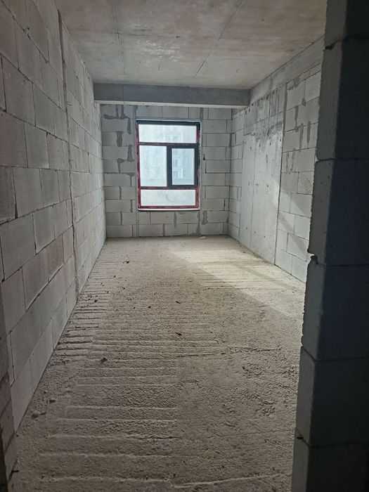 Бухоро ситидан квартира сотилади