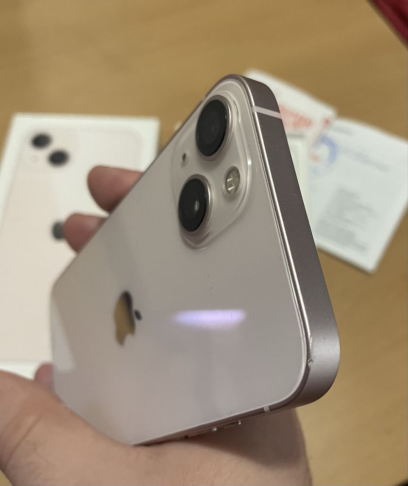 Apple iPhone 13 - 128 GB - Pink