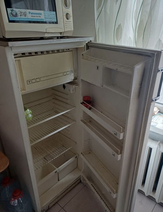 Холодильник в рабочем состоянии