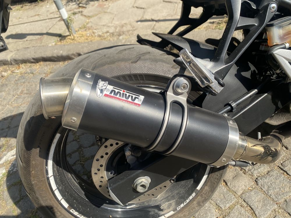 Suzuki GSR 750/ сузуки ГСР 750