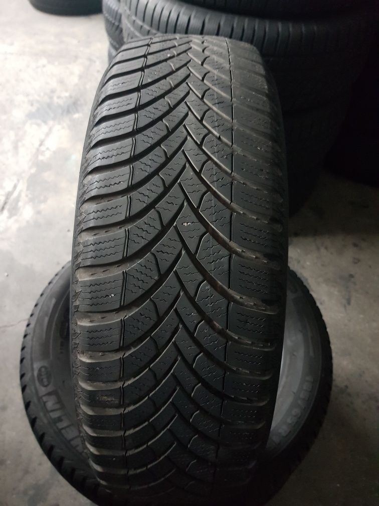 Semperit 185/65 R15 88T M+S iarnă