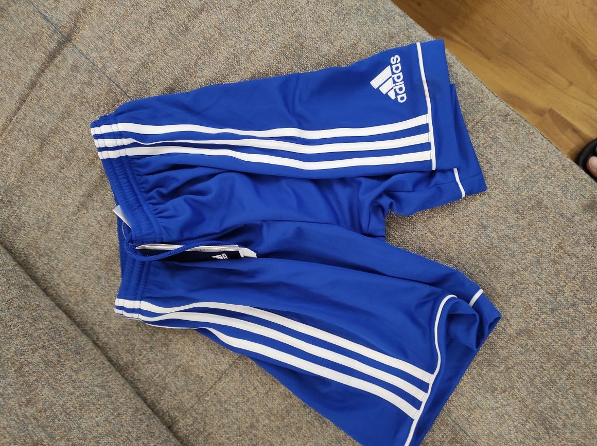 НОВИ Мъжки къси шорти Adidas