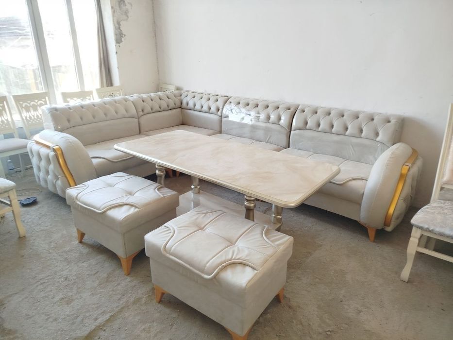 Мягкая мебель для гостиной