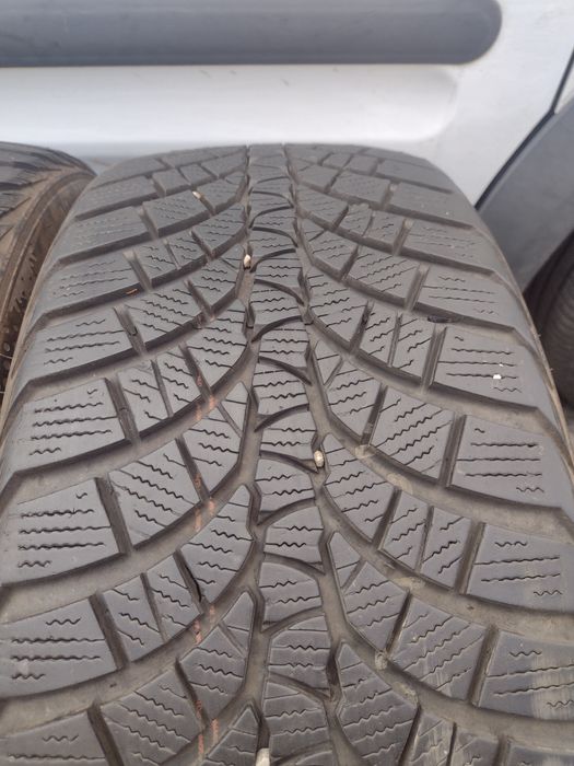 Перфектни 4бр.235/45/19 Kumho WP71 dot2119