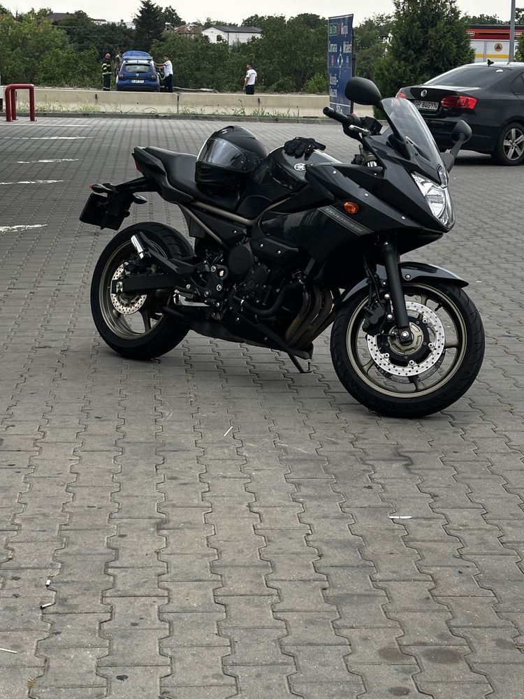 Yamaha XJ6 Diversion din 2010