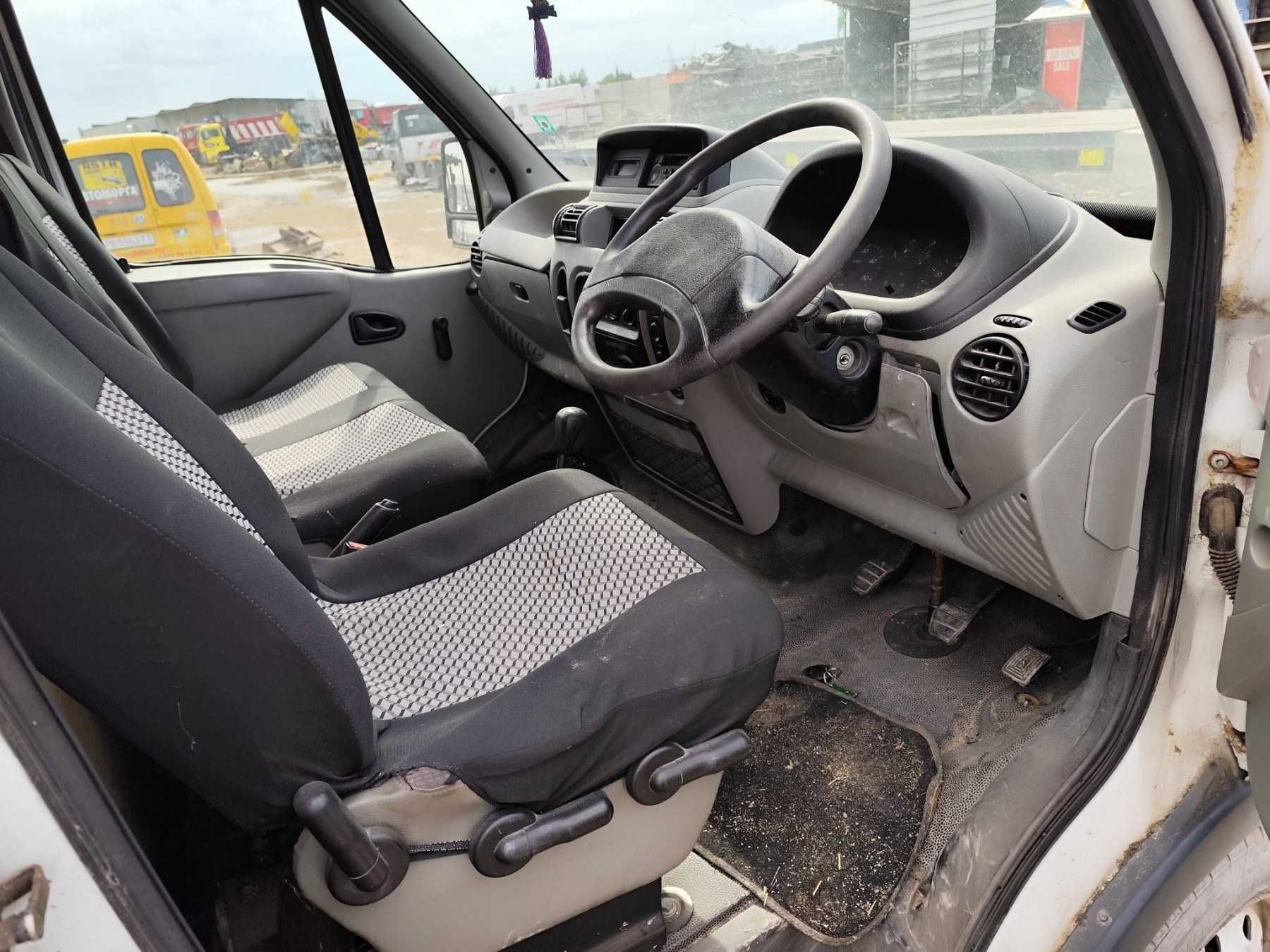 Renault Master 2.2dci - 90к.с  - 2002г. на части