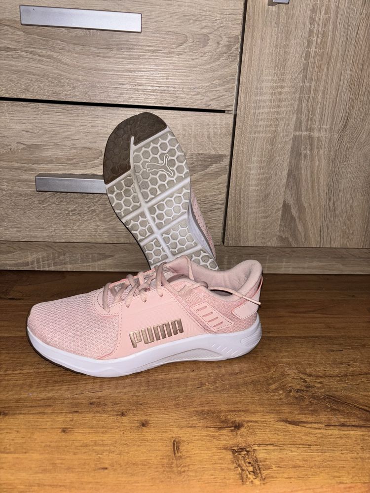 Спортни обувки - Puma