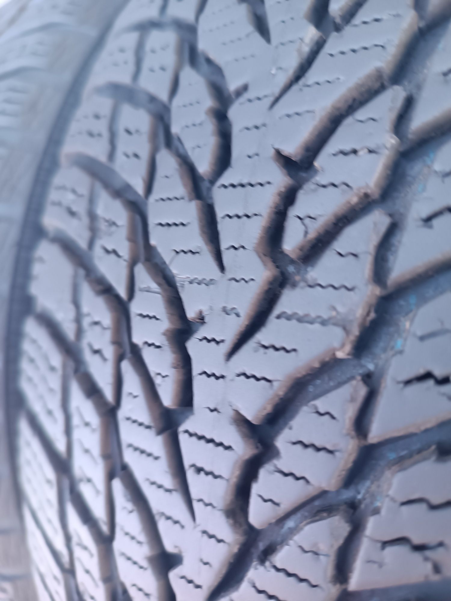 205/50/17 Nokian Дот 1421