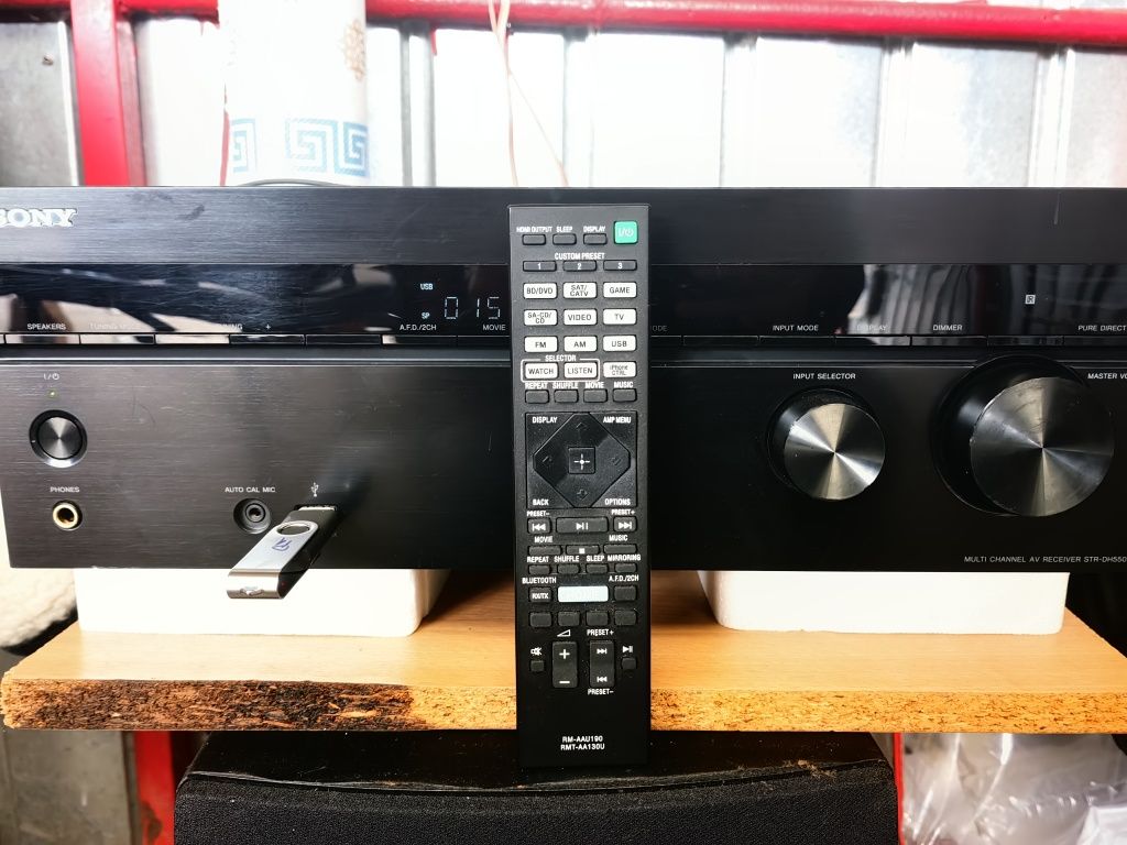 Receiver Sony STR-DH550