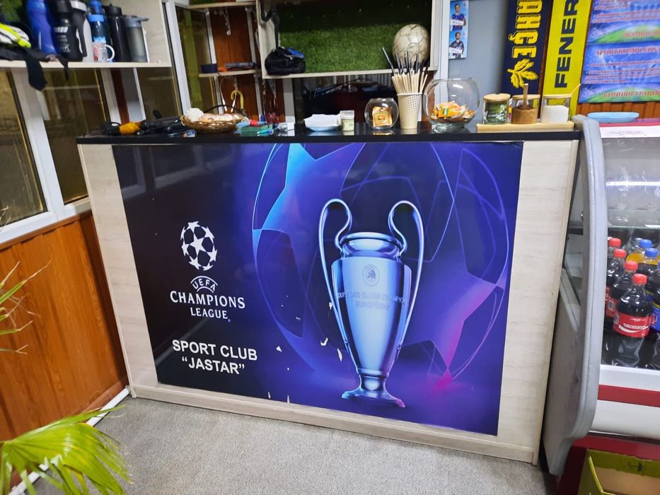 Срочно продам барные стойки, ресепшен