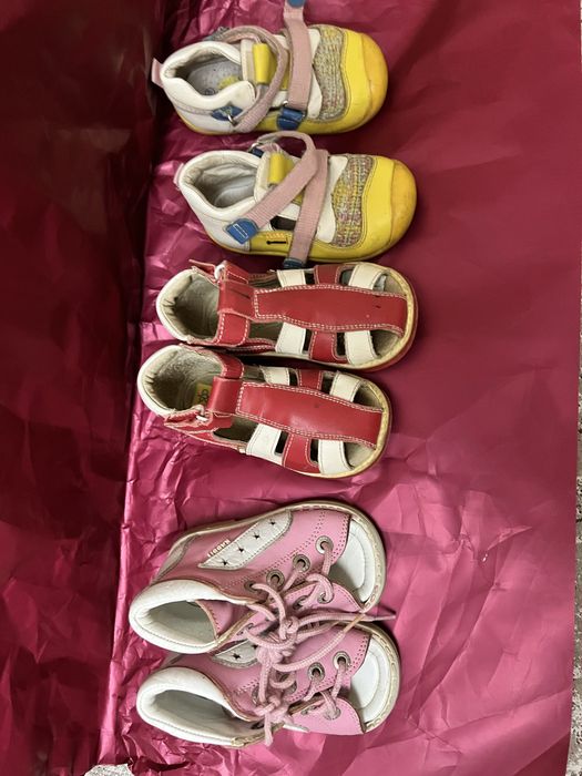 Детская обувь 19-20 размера