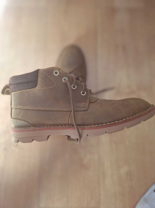 Ghete Clarks  EU 44