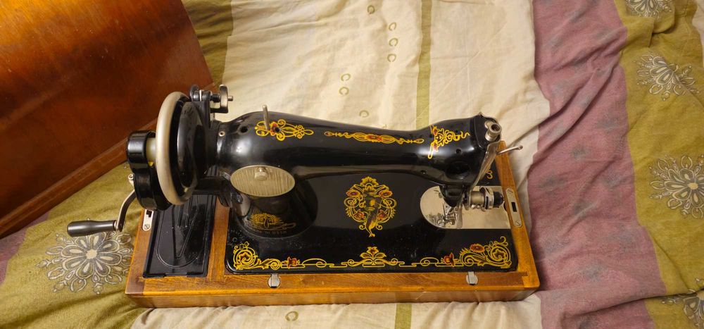 Продавам шевна машина