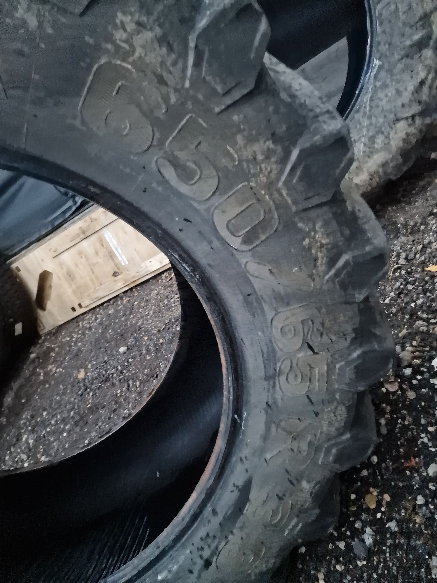 650/65R38 anvelopă agricolă marca Pirelli