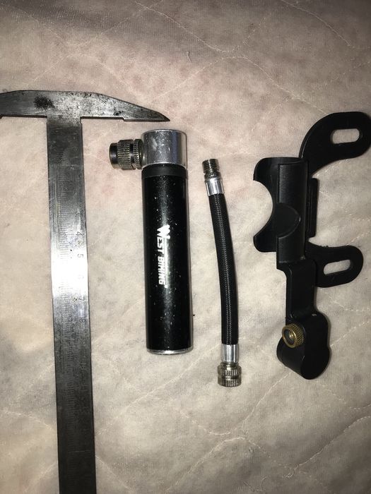 Продаётся мини-насос WestBiking