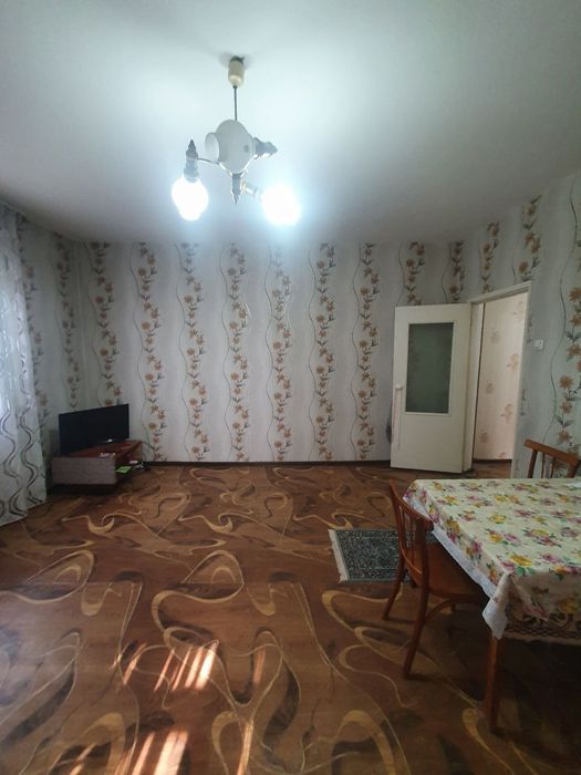 Продам 2 ком Юнусабад 6 квартал
