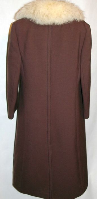 Palton din stofă cu guler de blana naturala