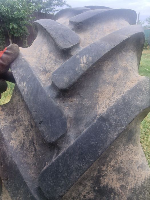 Cauciuc 10.0/75-16 marca Semperit