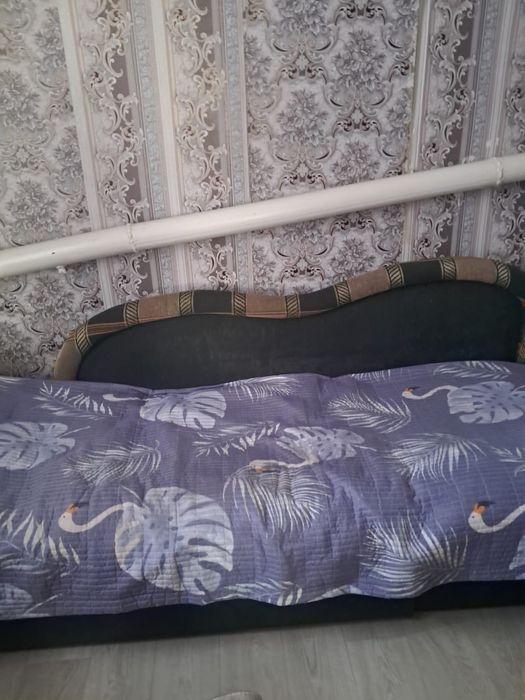 Продам подростковый диван