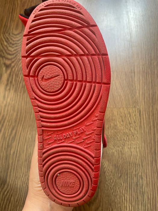 Кожени обувки Nike 30номер