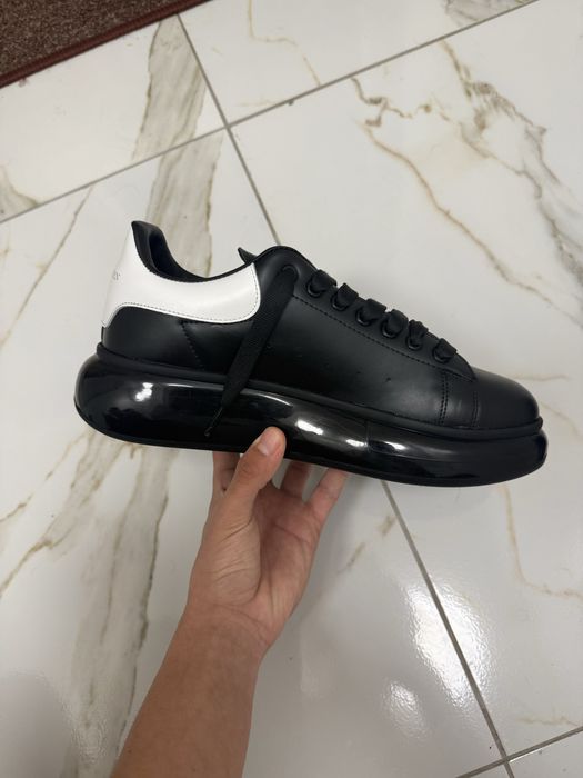 Adidasi Alexander McQueen