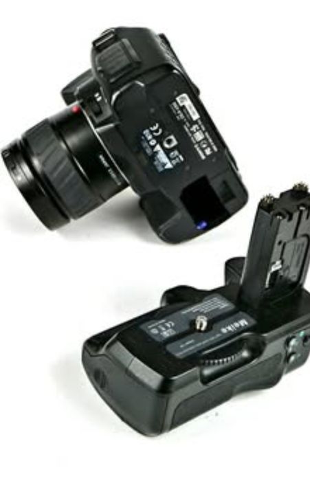 Sony DSLR-A200 + Grip + Minolta AF 35-80mm f/4-5.6