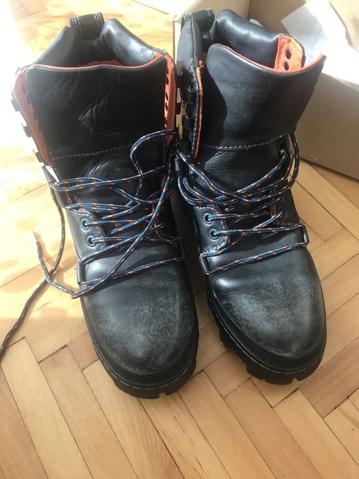 Ghete Diesel noi piele