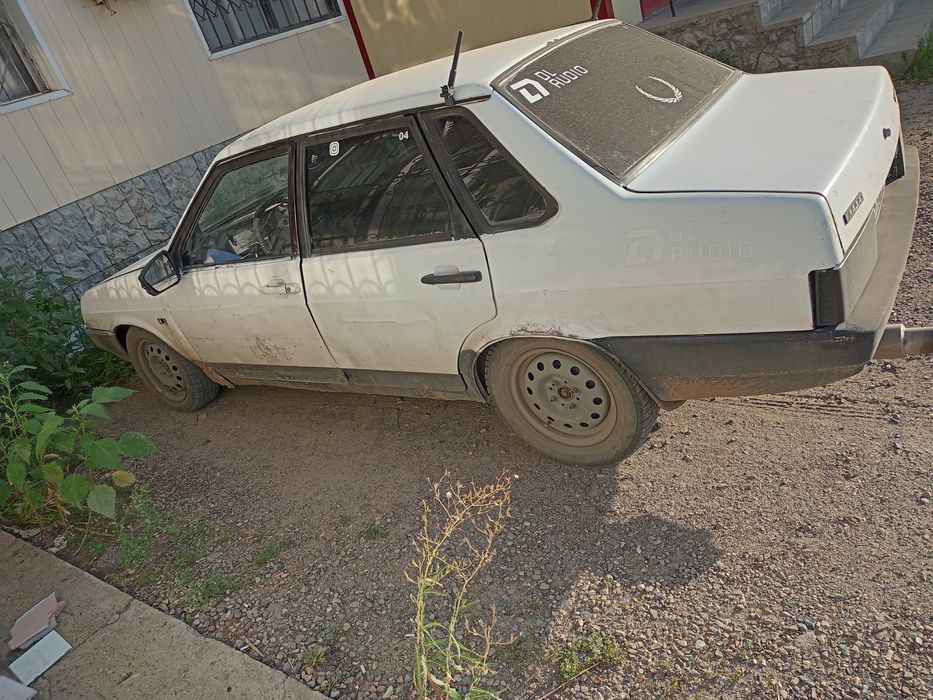 Продам машина 21099