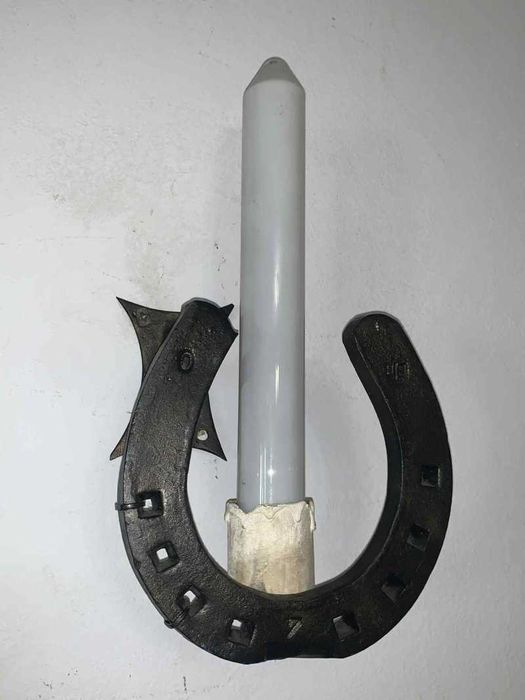 Set aplice din fier forjat forma de potcoava pt terasa/filigorie