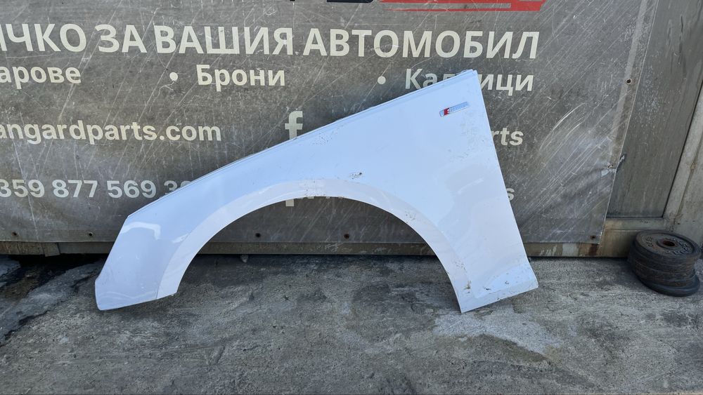 Преден ляв калник Audi A4 B8 8W