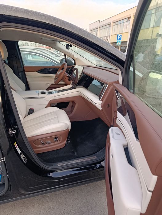 BYD xia 2025 гибридный