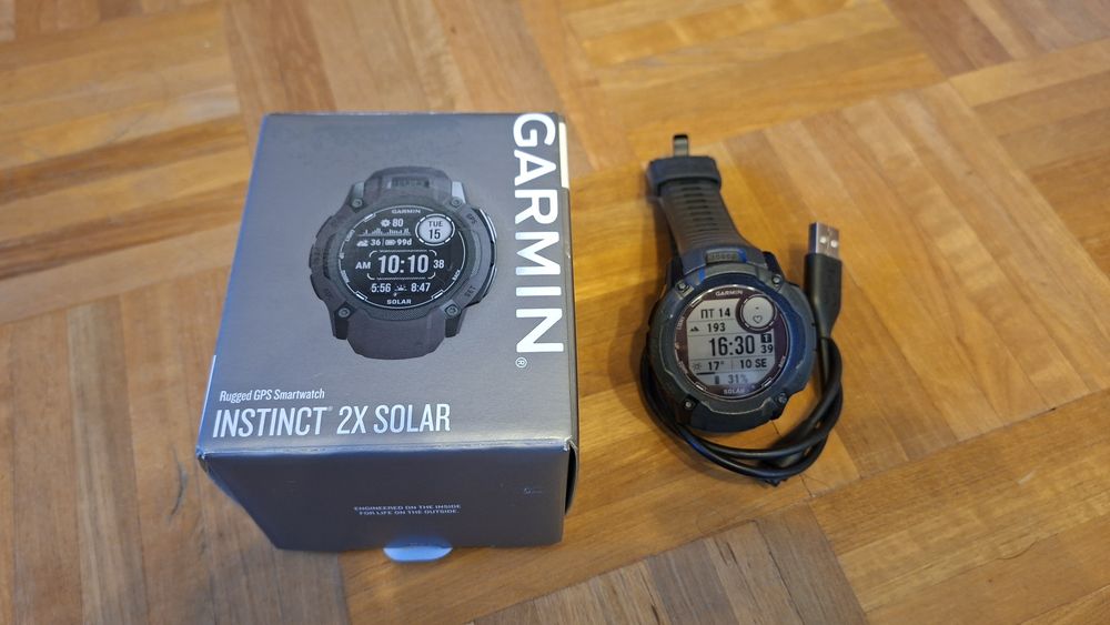 Garmin Instinct 2X Solar спортен смарт часовник