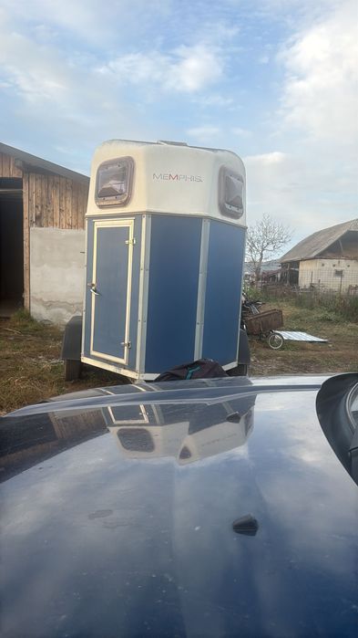 Remorcă de doi cai