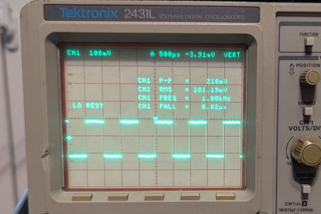 HP/Agilent 33120A 15MHz функционален генератор