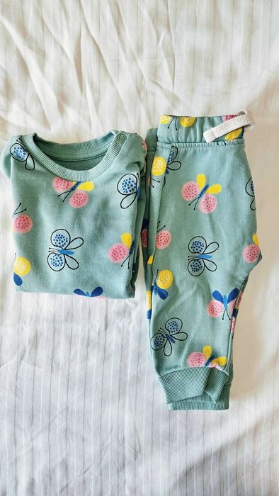 Лот зимни бебешки дрешки HM, Zara, Mark&Spencer, 2-6 месеца