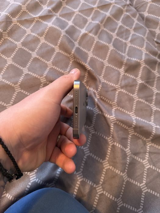 iPhone 15 Pro Max 512GB – Defect (Display spart + necesită recasare)