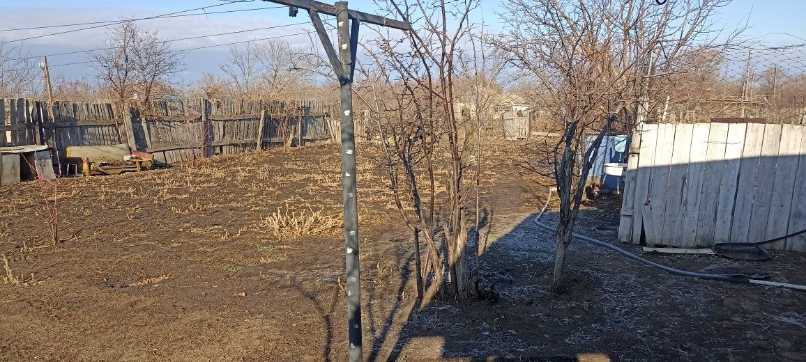 Продам частный дом угловой