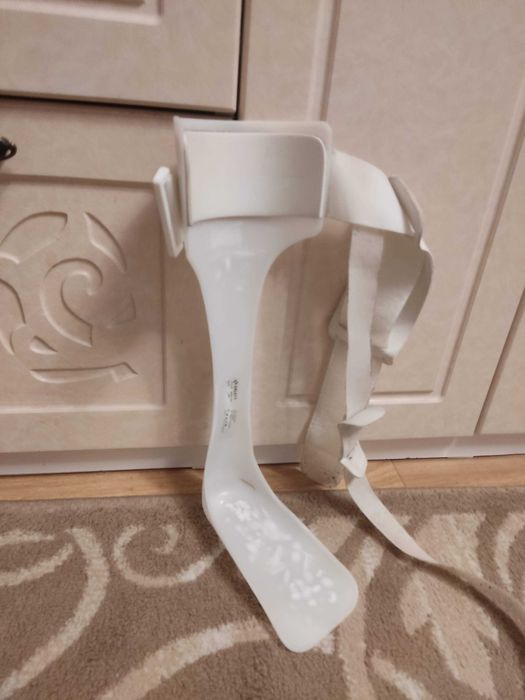 Ортез голеностопный ORLETT AFO-101