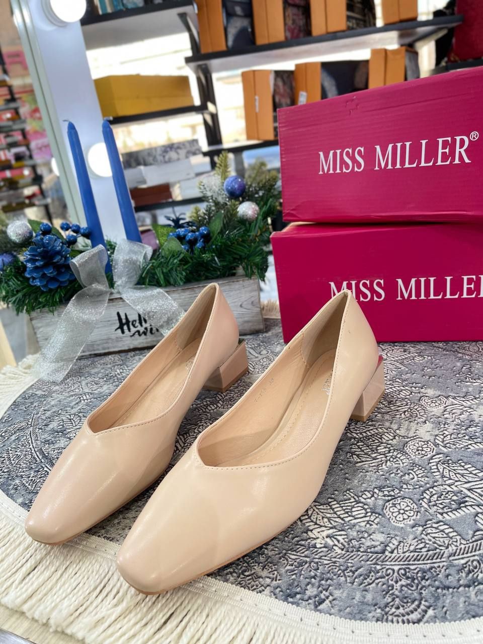 Новый обувь Miss Miller