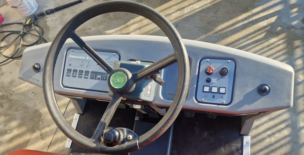 Vindem masina de spălat maturat Hako B1050