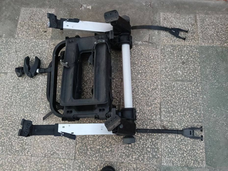 Vând suport bicicletă marca THULE