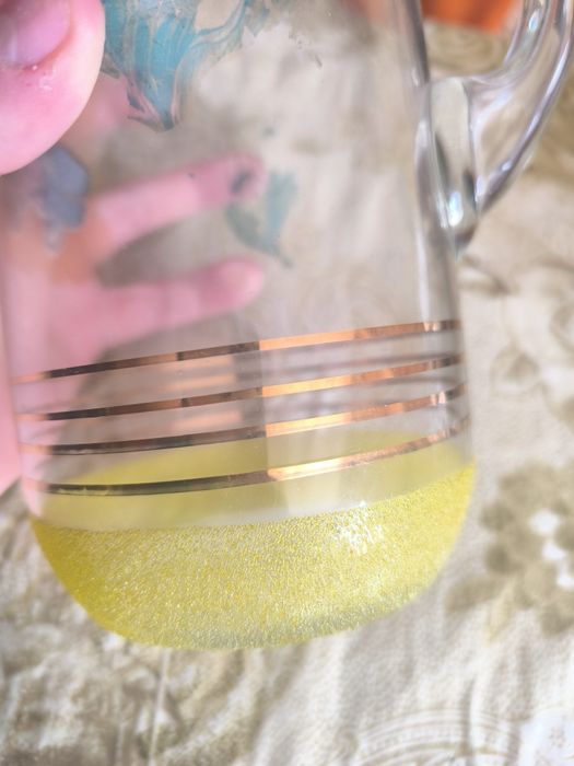 Кана с чашки ( Без забележки)