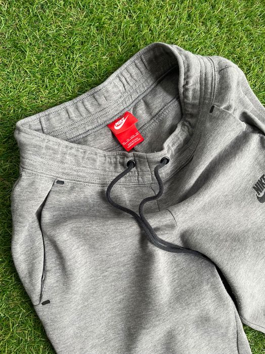 Дамско долнище : Nike Tech Fleece XS