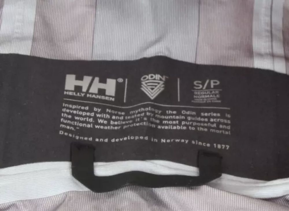 Geaca hardshell Helly Hansen Odin 3L S mammut ortovox norrona