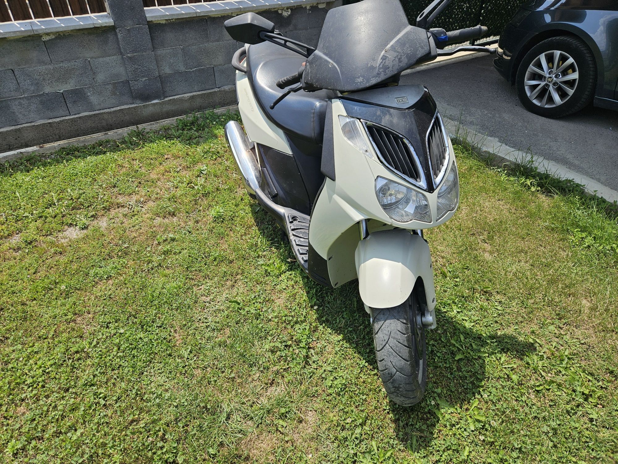 Aprilia Sport City 200