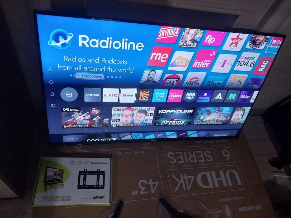 Смарт телевизор Hisense 109см 4К.